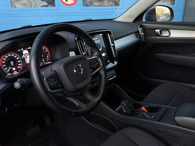 Volvo XC40 2.0 B4 Business Pro GRATIS Afleverpakket! | Uitklapbare Trekhaak | Adaptive Cruise | Als Nieuw! |