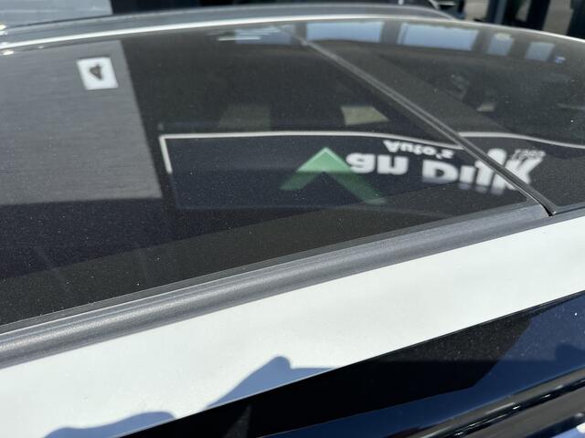 Volvo XC40 1.5 T4 Plug-in hybrid Ultimate Dark