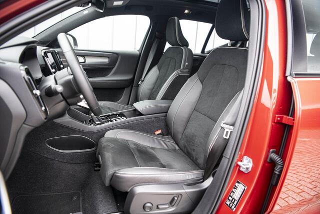 Volvo XC40 1.5 T5 Recharge R-Design | Trekhaak | Panoramadak | Power Seats | Harman / Kardon | 360 Camera | Standkachel |