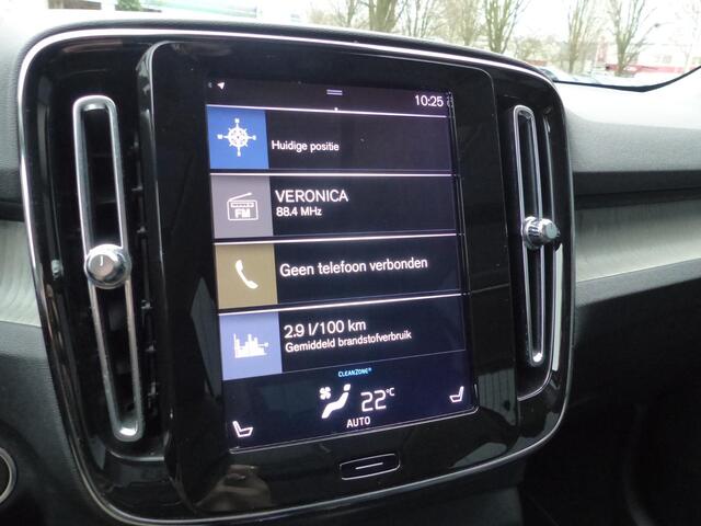 Volvo XC40 T4 Inscription | Panoramadak | Leder | Elektr. stoelen & memory