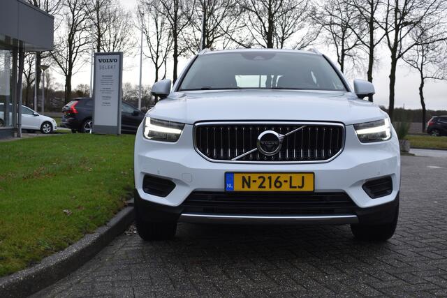 Volvo XC40 T4 211PK Recharge Inscription | Trekhaak | Panodak | H&K | ACC | Leder | Stuurverwarming | 360 Camera