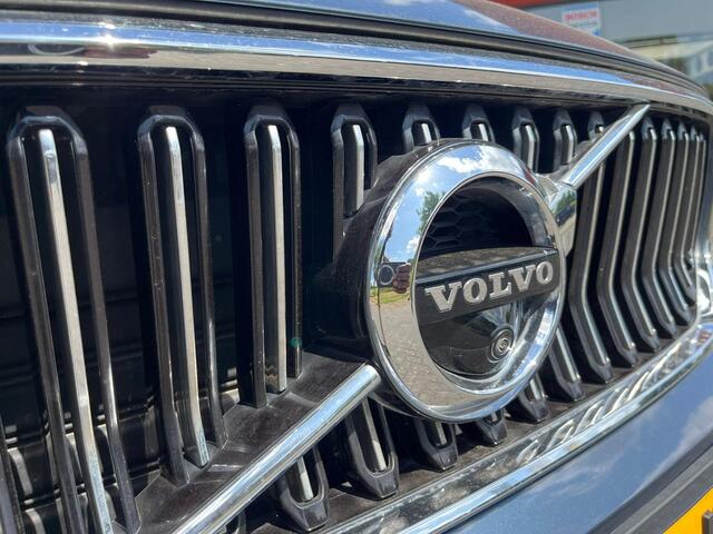 Volvo XC40 1.5 T5 Recharge Inscription | Pano | Leder | Blindspot | Elektr Achterklep | Full LED | (occasion)