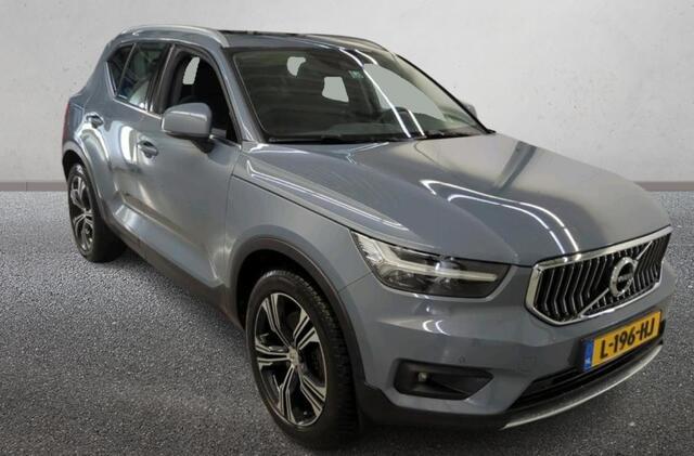 Volvo XC40 1.5 T5 Recharge 262 pk Business Pro Panodak Trekhaak ACC Pilot Assist Camera PDC v+a Adaptieve Cruise Stoelverwaring Stuurverwarming 19 Inch Velgen Carplay Android Plug in Hybride NL Auto 1e Eigenaar
