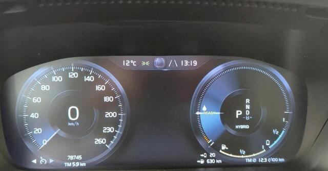 Volvo XC40 1.5 T5 Twin Engine 262 pk Inscription Leer Navi Camera Parkeersensoren v+a Stoelverwarming 19 Inch Velgen Elek.Achterklep Led Koplampen Plug In Hybride Recharge NL Auto lage Kilometerstand