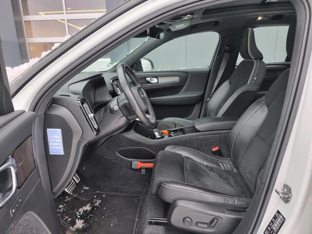 Volvo XC40 1.5 T5 Recharge R-Design Expression | Elektrische Achterklep | Open dak | Trekhaak |