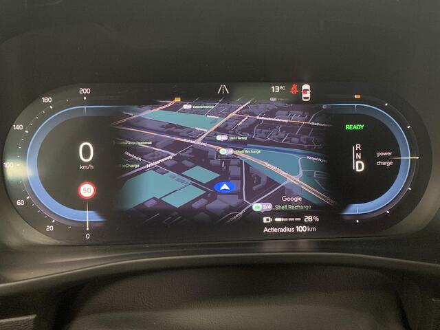 Volvo XC40 Recharge P8 AWD R-Design | SOH 92 %| PANORAMADAK | ELEKTRISCH WEGKLAPBARE TREKHAAK | NAVIGATIE