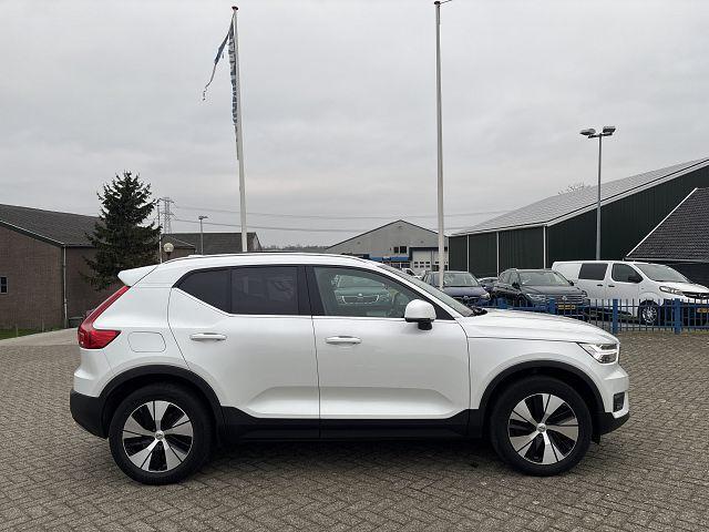 Volvo XC40 1.5 T5 Recharge Inscription | Panoramadak | Trekhaak | Adaptive cruise control | Harman Kardon audio | Stoelverwarming |