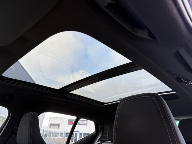 Volvo XC40 1.5 T2 Business Pro | Schuif/kantel dak | Stuur+stoelverwarming