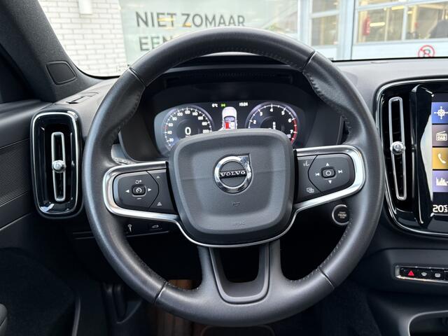 Volvo XC40 1.5 T2 Business Pro | Schuif/kantel dak | Stuur+stoelverwarming