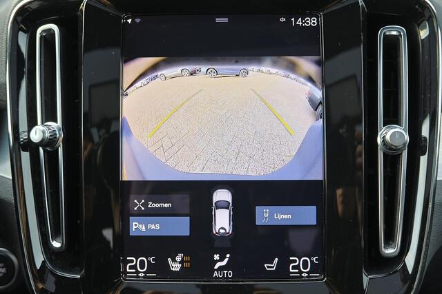 Volvo XC40 T5 Recharge Plus Dark - Panorama/schuifdak - IntelliSafe Assist - Harman/Kardon audio - Parkeercamera achter - Parkeersensoren voor & achter - Elektr. bedienb. voorstoelen met geheugen links - Draadloze tel. lader - Extra getint glas - 19' LMV
