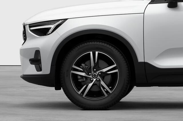 Volvo XC40 B4 211PK Automaat Plus Dark / Adaptive cruise control / Elektrische stoelen / Harman Kardon audio / Pilot assist / BLIS / Stoel en stuur verwarming / Elektrische achterklep / Parkeersensoren met camera / Google infotainment