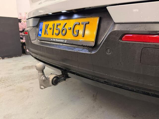 Volvo XC40 Recharge P8 AWD R-Design / Org Nederlands / Panoramadak / BTW / Trekhaak / Harman Kardon /