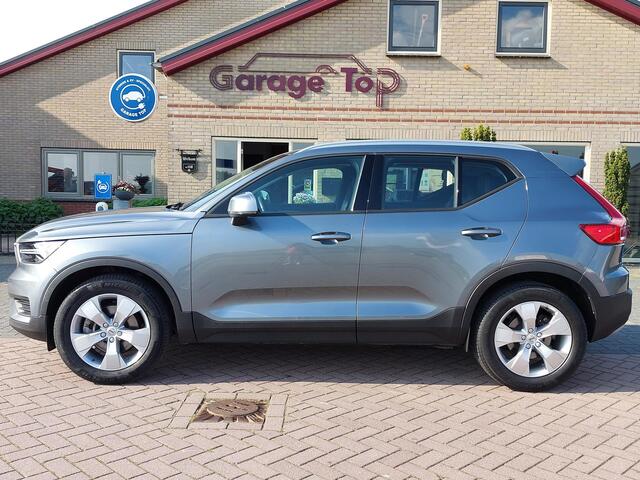 Volvo XC40 2.0 T4 R-Design | Leder | Trekhaak | Panodak