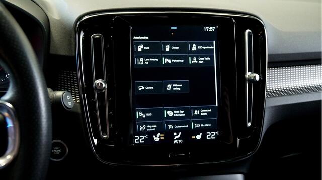 Volvo XC40 Volvo XC40 1.5 T5 Recharge 193kW/262pk DKG7 R-Design BI-TONE + PILOT ASSIST + KEYLESS ENTRY&GO + FULL LED HIGH BEAM + ADAPT.CRUISE + BLIS + LEER/ALCANTARA + STOEL-STUURVERWARMING + LANE ASSIST + CAMERA + PARKSENSOREN V&A + 19" LM-VELGEN!!