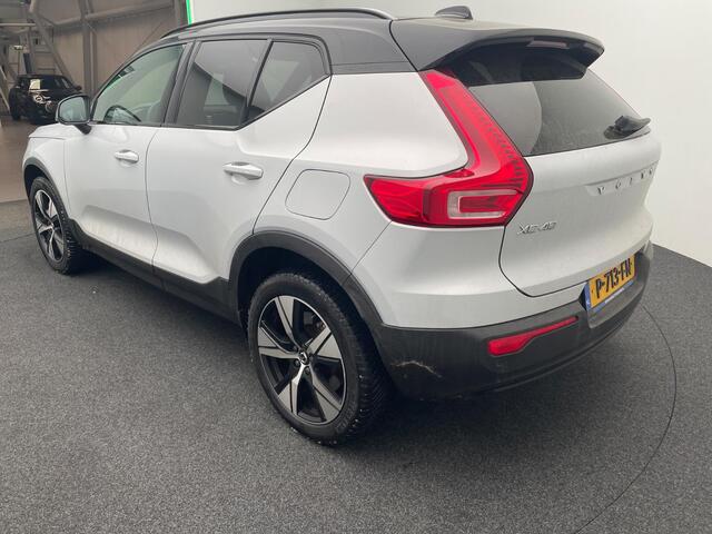 Volvo XC40 Recharge Core | 1e Eigenaar | Navigatie | Cruise Control | Stoel/-Stuurverwarming | Achteruijcamera | Climate Control | Getint Glas | Zitverlenging