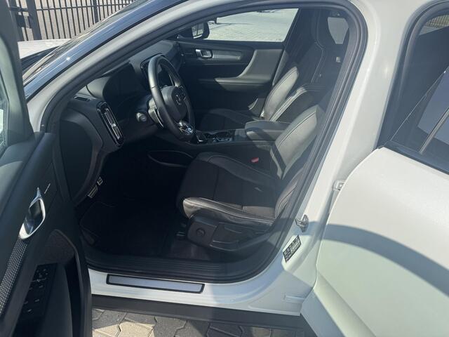 Volvo XC40 2.0 T4 AWD R-Design LED|ACC|cam|h&K sound