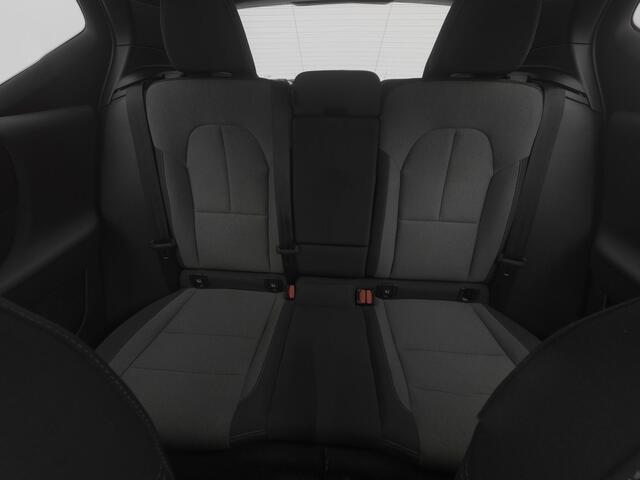 Volvo XC40 1.5 T4 Recharge Inscription Expression | CAMERA | KEYLESS