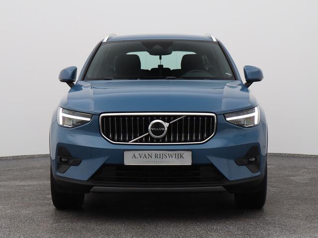 Volvo XC40 1.5 T4 Recharge Inscription Expression | CAMERA | KEYLESS