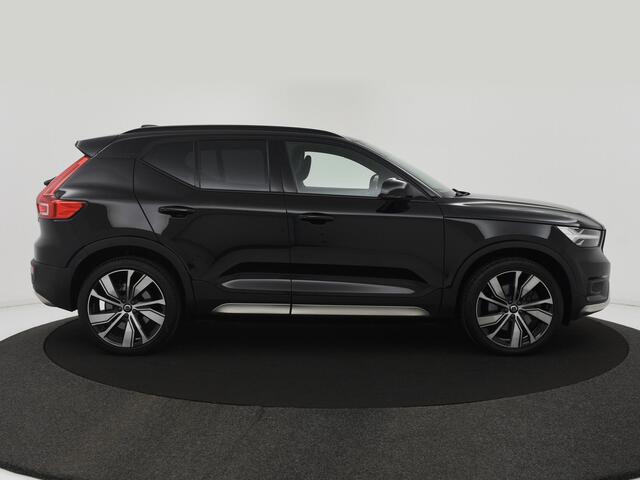 Volvo XC40 Recharge P8 AWD 408PK R-Design TREKH|MEMORYSTOEL|ACC|BLIS|LEER|WINTERPACK|ELEK.ACHTERKLEP