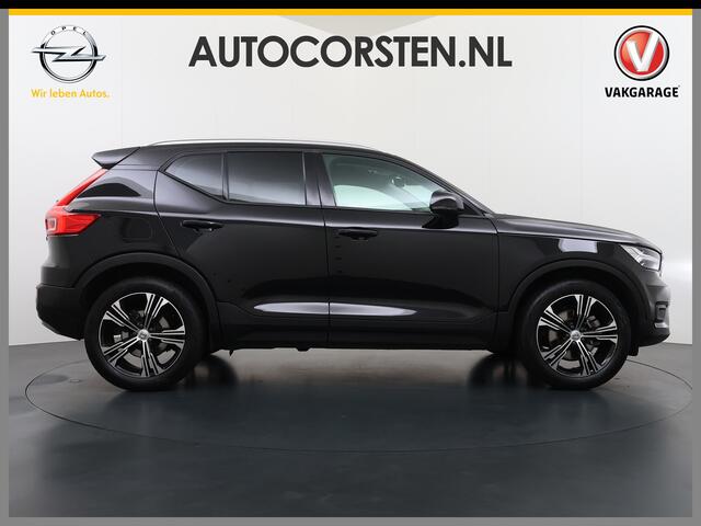 Volvo XC40 2.0 T5 AWD AUT-8 Leer-Contour+verwarmd Intro-Edition Adap.Cruise Camera Apple Carplay Navi Ecc DAB Pdc Intro Edition Keyless Lmv 19" Elek.Achterklep Lane Keeping BLIS Cross Traffic Alert Road Sign Info Pilot Assist Zeer complete unieke XC40 ¤ 60.000 nieuw