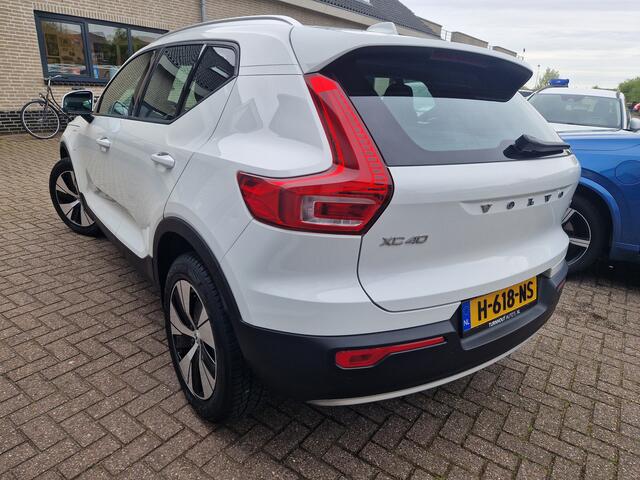 Volvo XC40 1.5 T5 Twin Engine Momentum Pro NL Auto | Verw.stoelen