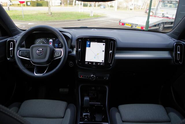 Volvo XC40 1.5 T4 211 PK Plug-in hybrid Plus Bright, Memory, Camera, Adap. Cruise Control, Keyless