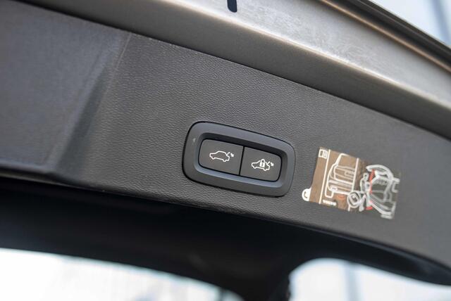 Volvo XC40 1.5 T2 Business Pro | Adaptive Cruise Control | Keyless Entry | Zitverlengers | BLIS | Trekhaak |