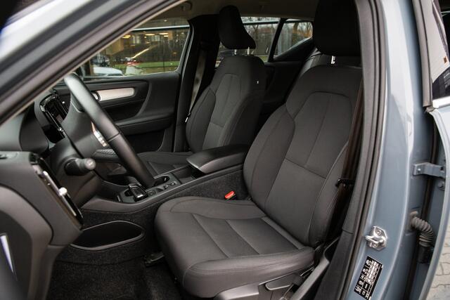 Volvo XC40 1.5 T4 Recharge Inscription Expression , Trekhaak, Stoel/stuurverwarming,