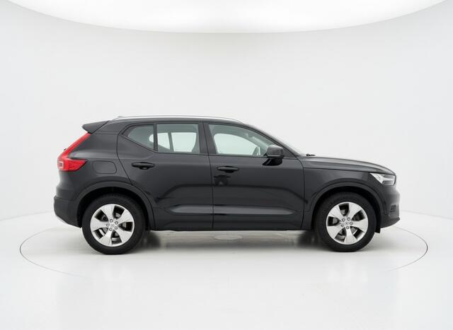 Volvo XC40 1.5 T3 MOMENTUM PRO, LED, Cruise, Camera, AUT