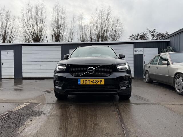 Volvo XC40 1.5 T5 Recharge Business Pro