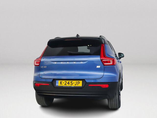 Volvo XC40 Recharge P8 AWD R-Design | Parkeercamera | Stoel- en Stuurverwarming | Getint glas