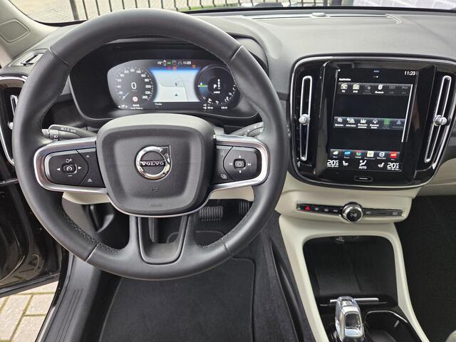 Volvo XC40 T4 Plug in-Hybride Inscription Aut | BLIS | Adaptive Cruise Control | Elektr. verst. stoelen | Stoelverwarming | Leder | 360° camera | All-seasonbanden | Donker glas | Park assist V+A