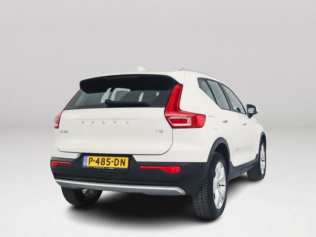 Volvo XC40 T2 Momentum | Parkeercamera | Cruise control | Navigatie