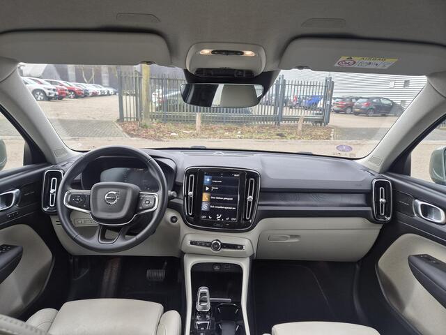 Volvo XC40 1.5 T5 Plug-in hybrid Plus Bright AdaptiveCruise/BLIS/Carplay etc.