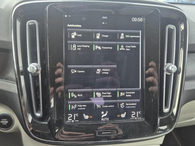 Volvo XC40 1.5 T5 Plug-in hybrid Plus Bright AdaptiveCruise/BLIS/Carplay etc.