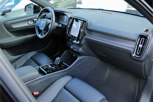 Volvo XC40 1.5 T4 Recharge R-Design |trekhaak|leder|dealer onderhouden|dodehoek detector|