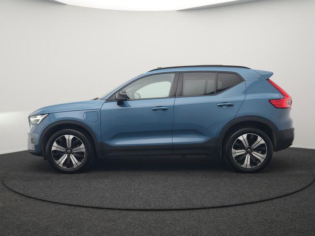Volvo XC40 T5 Ultimate Dark Plug In Hybrid 263pk Dealer O.H. PHEV | Panodak | Adaptive Cruise | 360 Camera | Harman / Kardon | Alcantara Sportstoelen Memory & Verwarmd | Stuur Verwarmd | Apple Carplay | Keyless | Virtual | Navigatie | DAB |