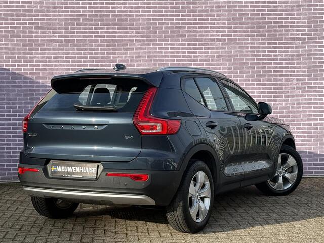 Volvo XC40 2.0 B4 Business Pro LED | verwarmde voorstoelen | Stuurwiel verwarming | lederen bekleding | 360 graden camera | elektrische achter klep | Adaptieve cruise control | Volvo On Call | All Season banden |
