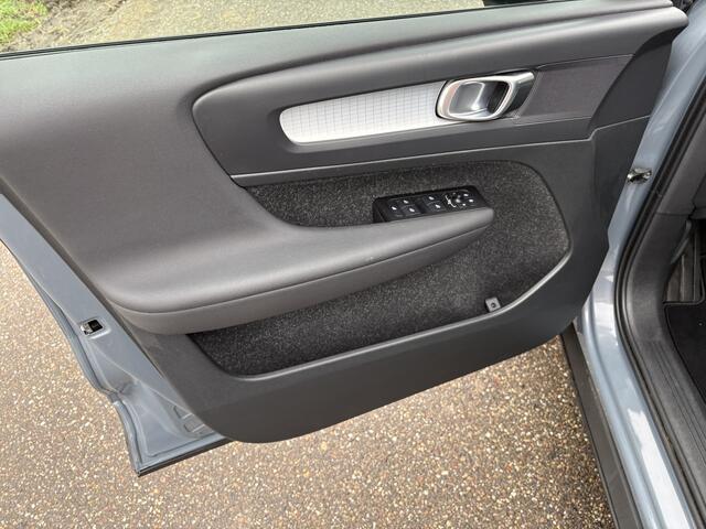 Volvo XC40 1.5 T2 Business Pro / AUTOMAAT / NAVI / CRUISE / INCL BTW