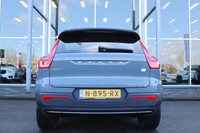 Volvo XC40 Recharge Twin Plus | Achteruitrij camera | Stoel stuur verwarm. | Adapt. Cruise control |