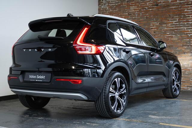 Volvo XC40 T5 Recharge Inscription | Harman Kardon Premium Audio | Lederen Bekleding | Parkeercamera | Parkeersensoren voor + achter | Electrische bedienbare voorstoelen | Navigatie | Volvo on Call