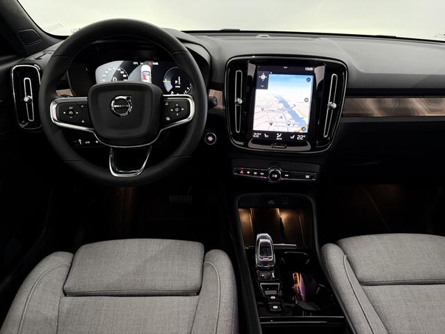 Volvo XC40 1.5 T4 Plug-in hybrid Ultimate Dark Panoramadak, Harman/Kardon, Camera, Navi, Memory stoelen, Elektrische achterklep, Verstelbare stoelen, Stoelverwarming