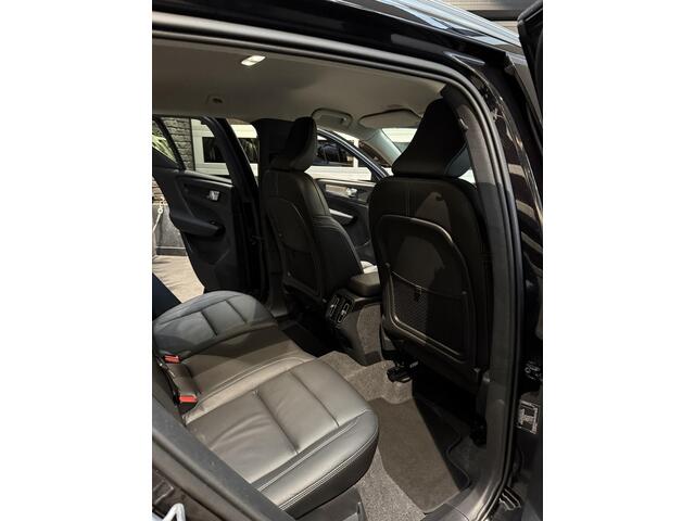 Volvo XC40 2.0 B3 Essential Edition 165PK