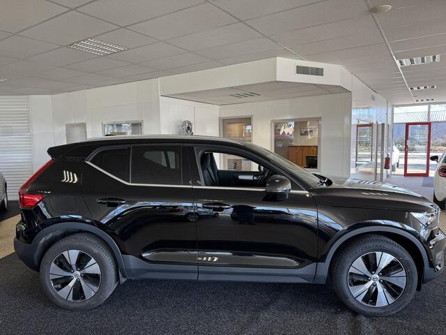 Volvo XC40 1.5 T5 Recharge momentum