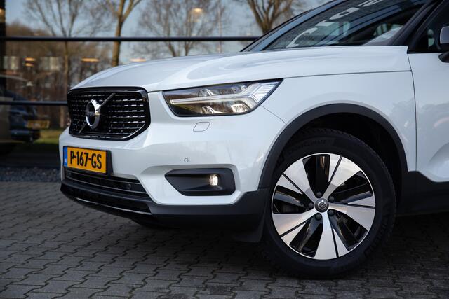 Volvo XC40 2.0 T4 AWD Inscription , Panoramadak, Trekhaak, Harman/Kardon,