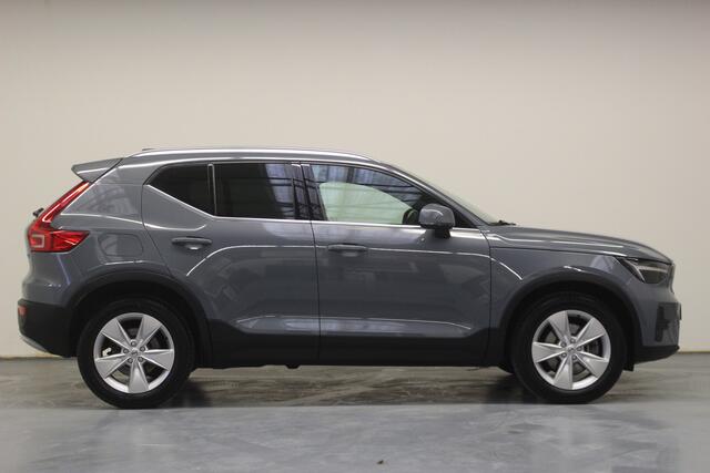 Volvo XC40 2.0 B3 Plus Bright | Rijklaarprijs | Trekhaak | All-Season banden |