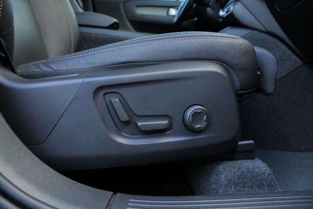 Volvo XC40 1.5 T4 Recharge Inscription Expression |H&K|trekhaak|leder|memory|elek stoel|