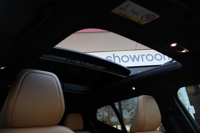 Volvo XC40 1.5 T5 Recharge Inscription | Panoramadak | Harman/Kardon | 360* Camera | Trekhaak | Origineel NL |