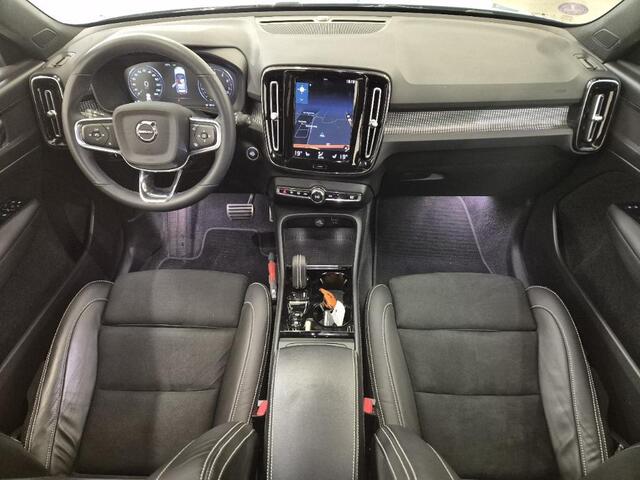 Volvo XC40 1.5 T2 R-Design | Camera | Stoel/stuurverwarming | Keyless entry/start | Adaptieve cruise control | Apple carplay/android auto | Elektrisch bedienbare achterklep | Pilot assist | Volvo on Call |