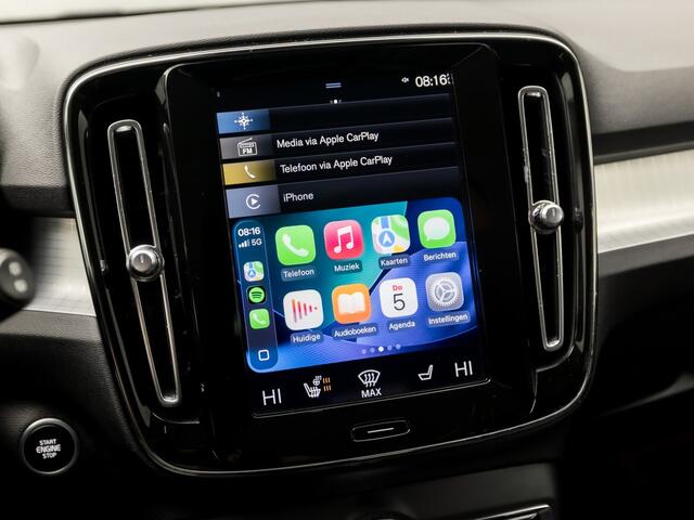 Volvo XC40 1.5 T2 Momentum Sport Automaat (APPLE CARPLAY, GROOT NAVI, STUUR/STOELVERWARMING, CAMERA, SPORTSTOELEN, KEYLESS, ELEK ACHTERKLEP, NIEUWSTAAT)
